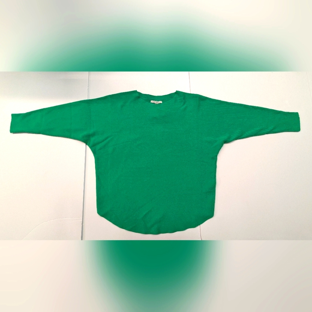 Vila Milano Green Ribbed Sweater NWT
